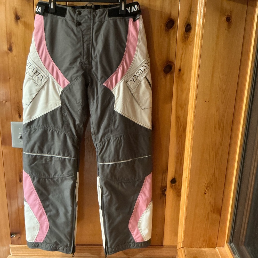EUC Yamaha Women’s Size Large Snowmobile Pants
